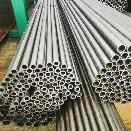 山東精密無縫鋼管供貨商批發(fā)